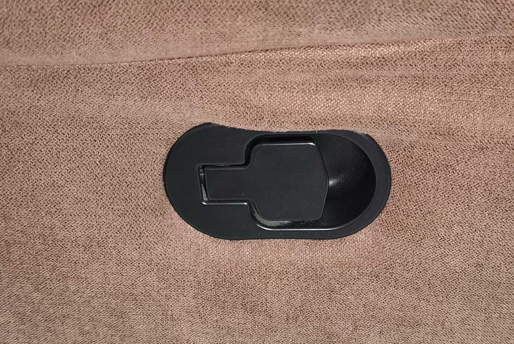 Продавам Фотьойл Бостън с релакс механизъм