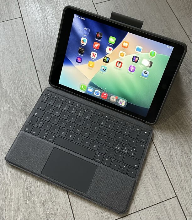 Ofertă Bombă! iPad 9th wifi+celular! 256 gb! Bonus Husa si tastaura!