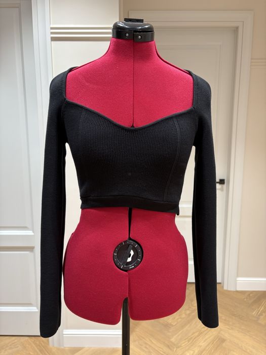 Укороченный топ