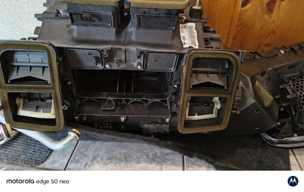 Корпус климатик и Airbag модул Mercedes w204