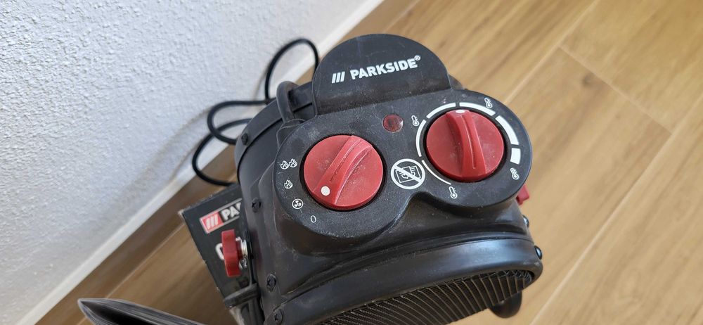 Vand incalzitor electric din ceramica