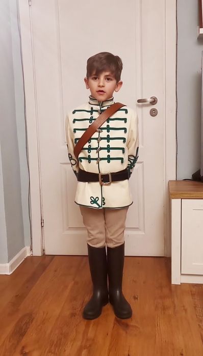 Детска четническа униформа