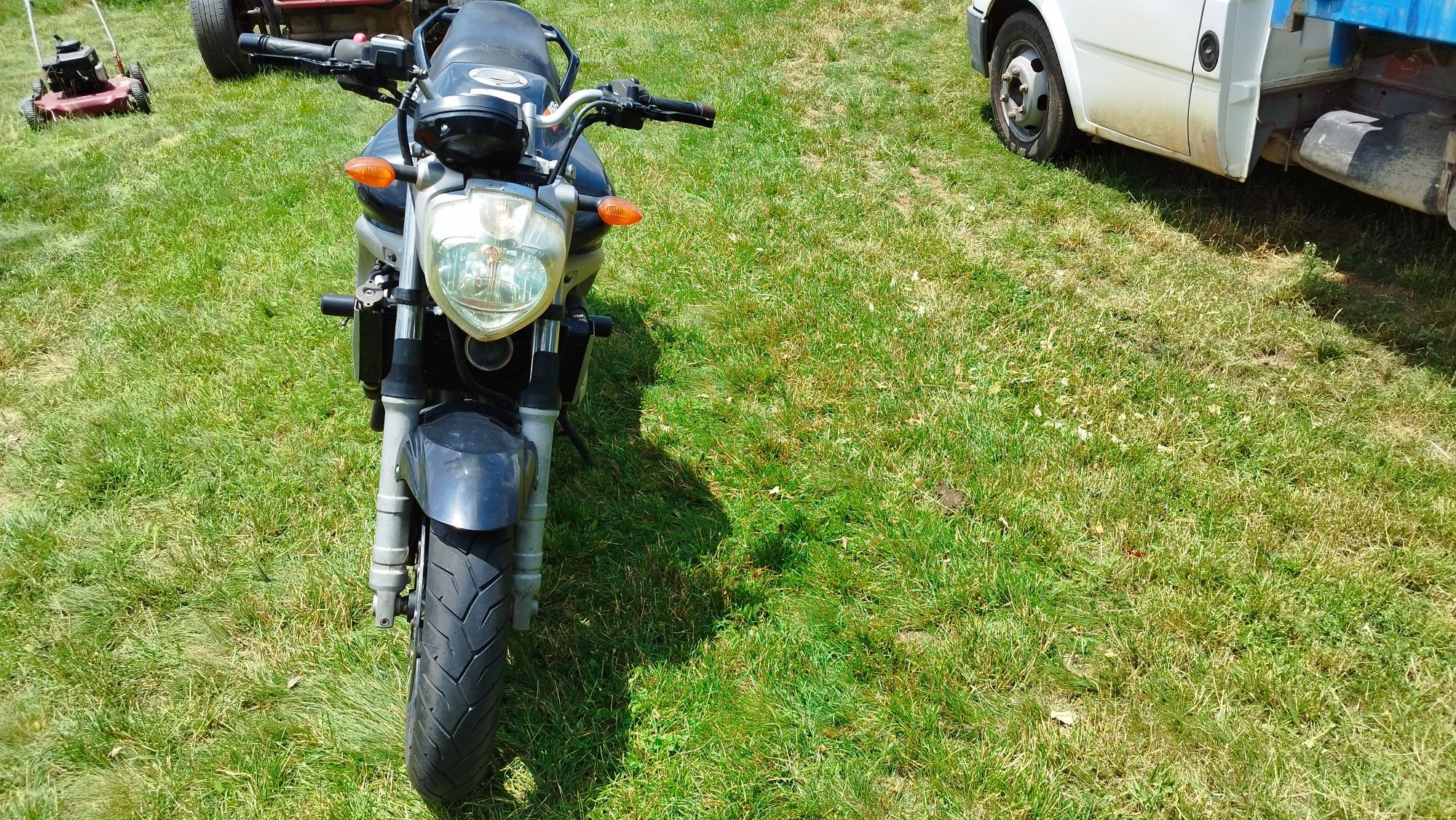 Yamaha fz6 600 2006год