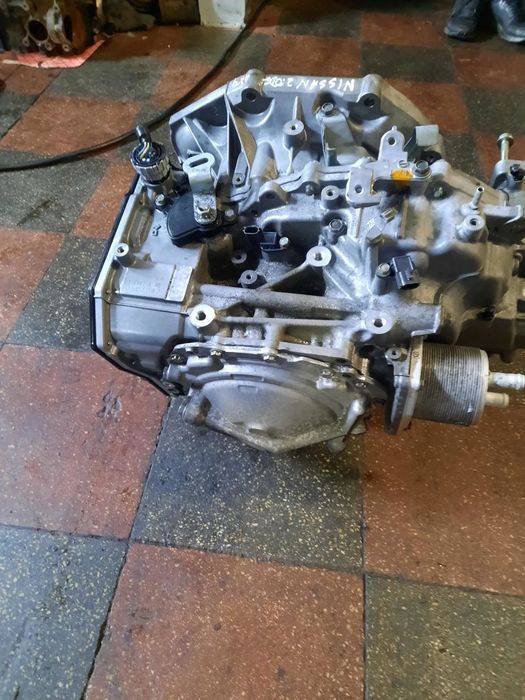 Cutie viteze automata 4x4 nissan qashqai 2.0dci m9r nissan x trail t31