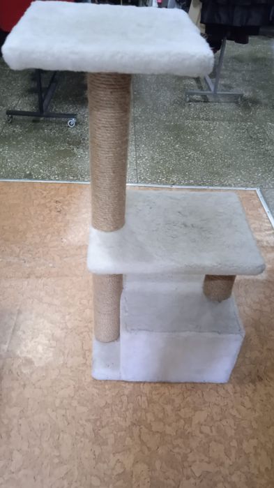 Продам полку для кота