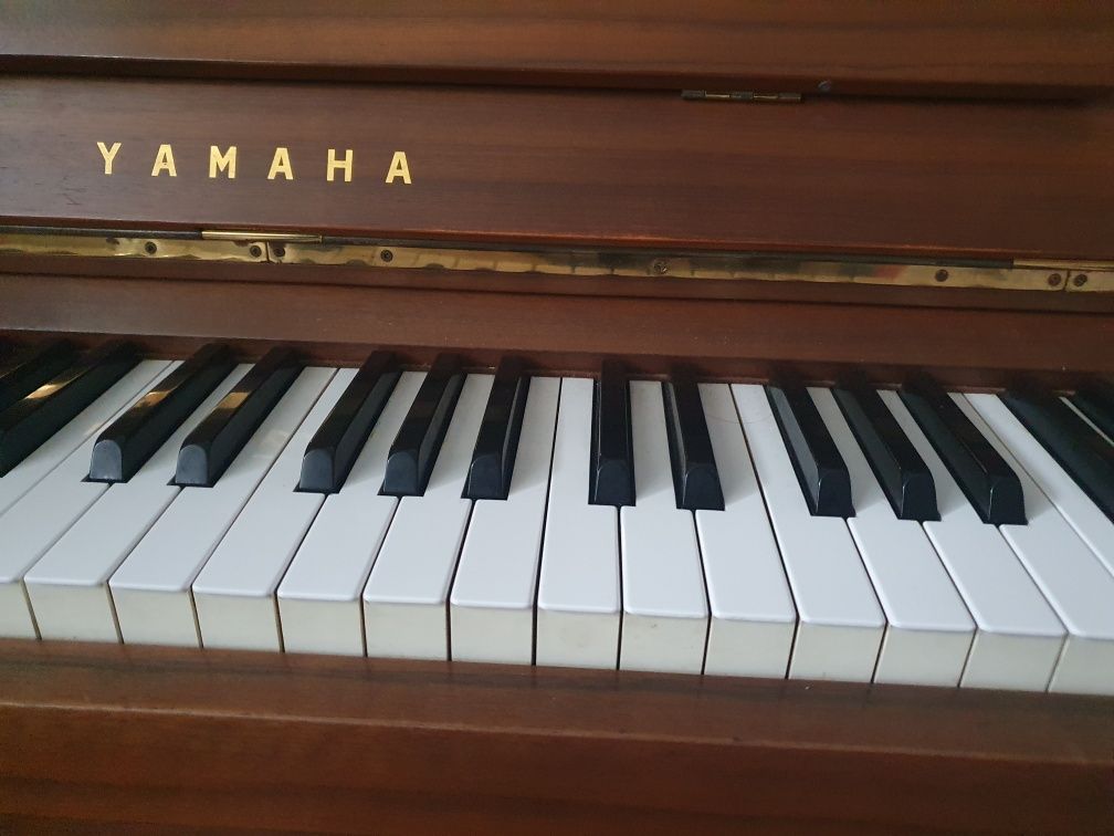 Pianina Yamaha  in stare foarte buna