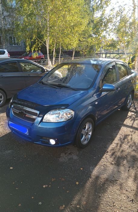 Автомобиль Chevrolet aveo