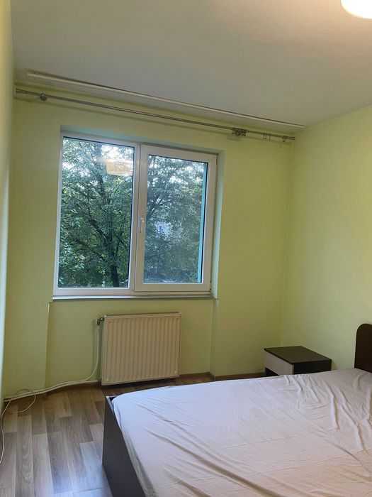 Babes, ap.2 camere dec ,etaj 1, mobilat partial,utilat, chirie 280 eur