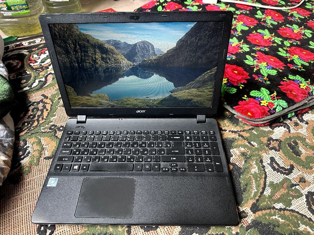 Kampyuter Acer intel