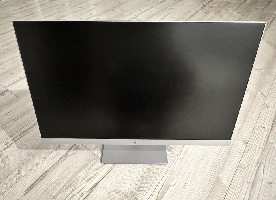 Монитор HP 243 б/у в отличном состоянии.