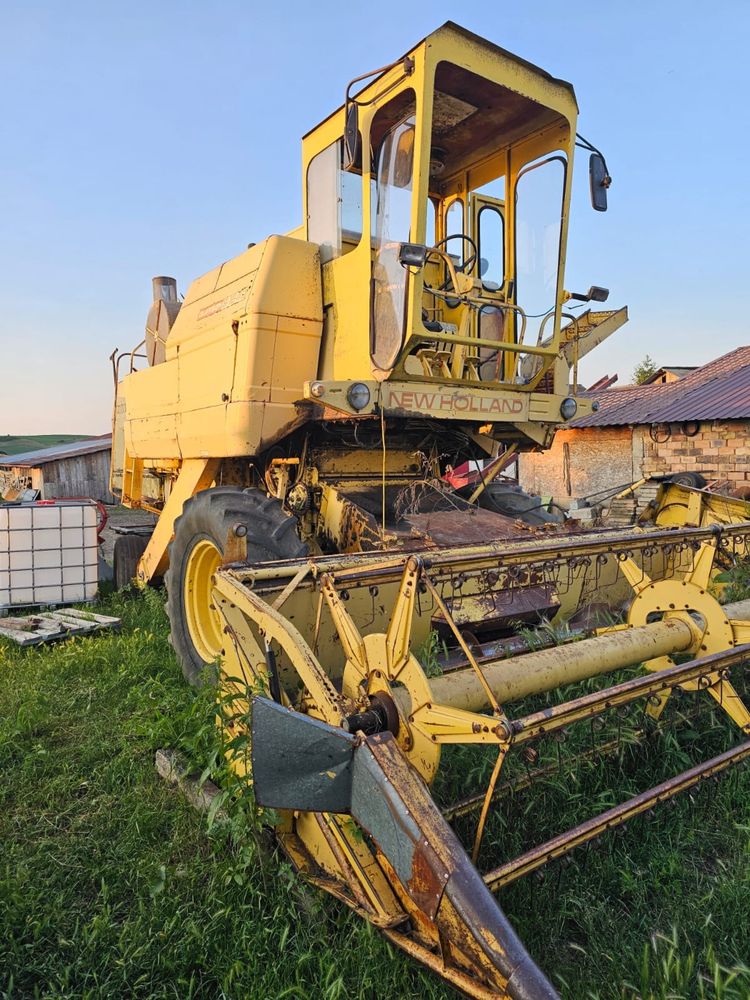 Combină New Holland