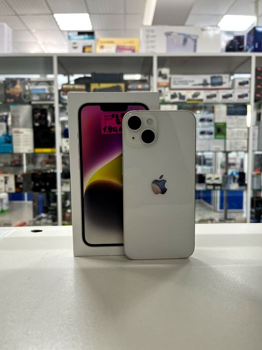 Apple iPhone 14,128gb, 82%.