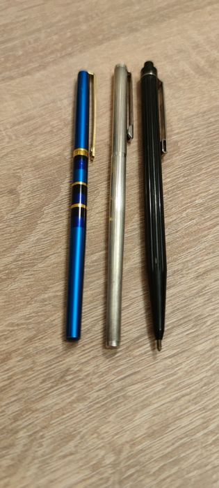 Pix Pelikan argint, pix Pierre Cardin