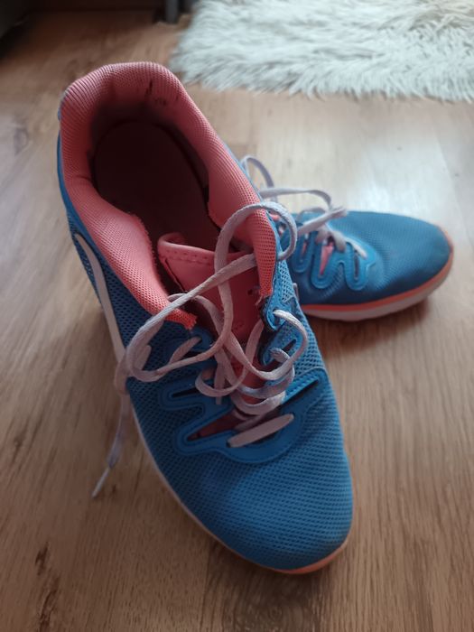 Дамски маратонки 38,5 номер
