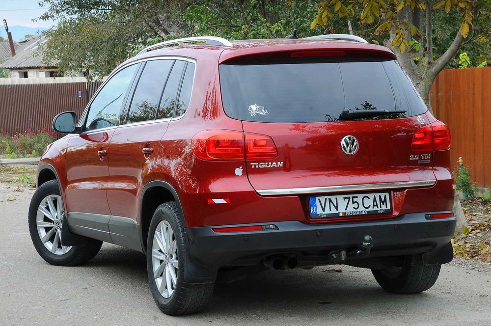 VW Tiguan 2014 2.0D 140 CP E5 6 trepte Clima Navi Xenon LED Proprietar