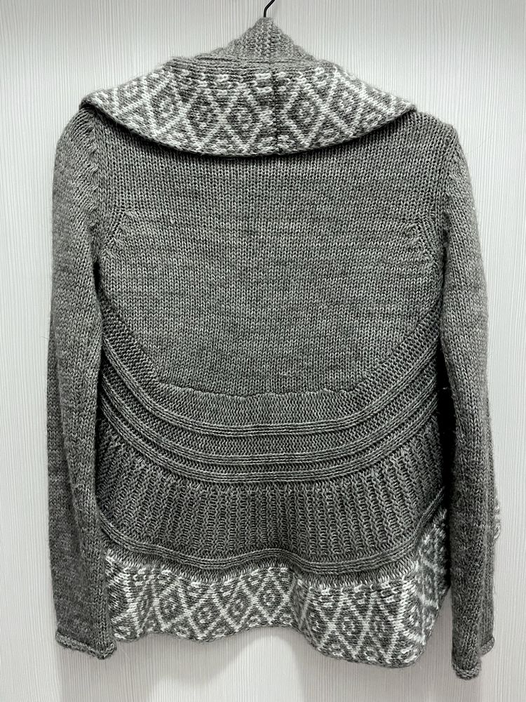 Cardigan lana, marime M/L