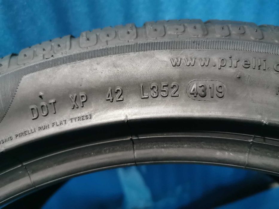 225 45 18 - 255 40 18 pirelli runflat m+s 4 buc