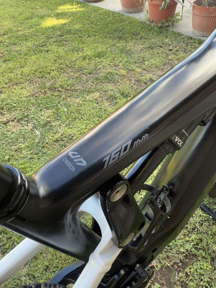 KTM MACINA Kapoho Master 2020 CARBON 160mm.