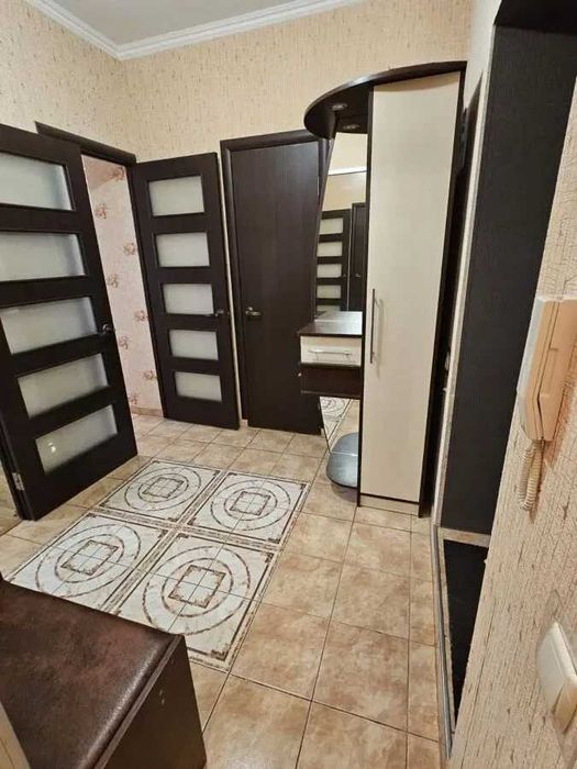 Дава се под наем Едностаен апартамент в София, Център - 45 кв.м за 341.7 € - Снимка #1