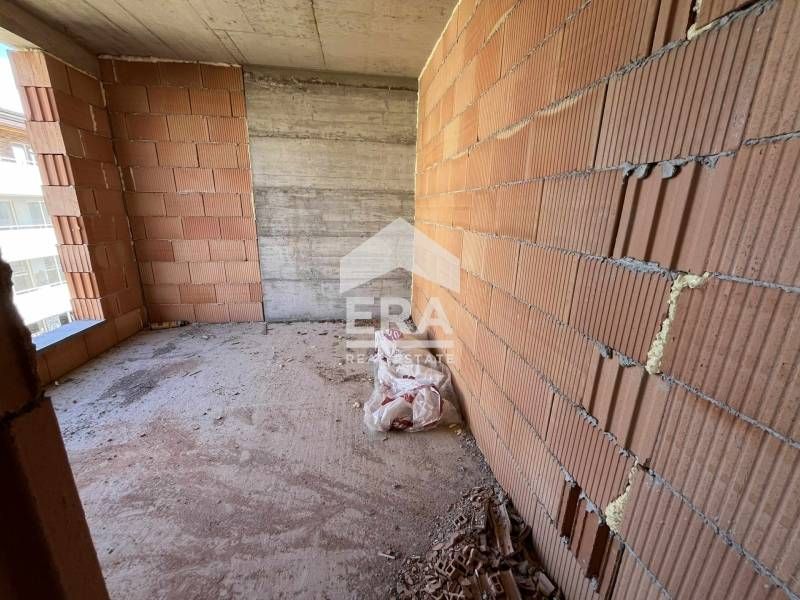 Двустаен ексклузивен апартамент за продажба, в новострояща се сграда Ф