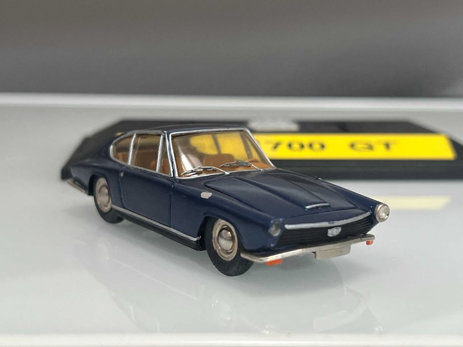 Macheta Auto 1/43 TIN WIZZARD  Glas 1700 GT Coupe 1965 1967