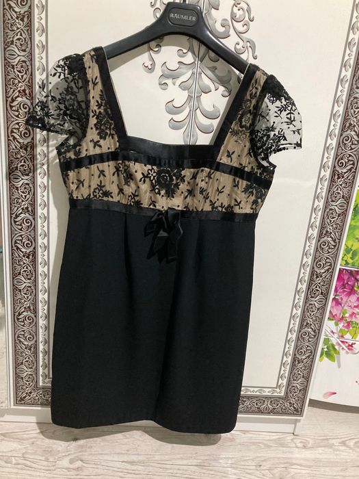Продам платье Red Valentino