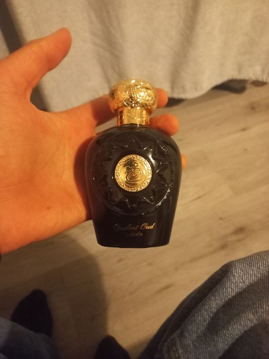 Parfum lattafa opulent oud