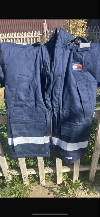 Продам бушлак новый