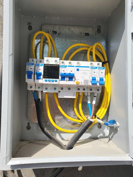 Elektrik Elektromobil ZARYADKA ustanofka