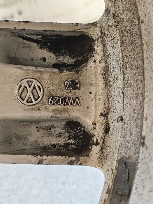 Vând jante 16 Volkswagen/Skoda/Seat