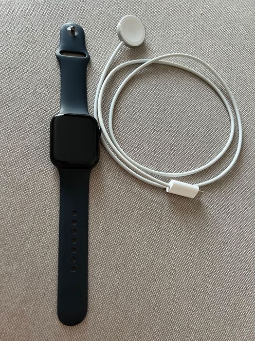 Смартчасовник Apple Watch 7 45mm