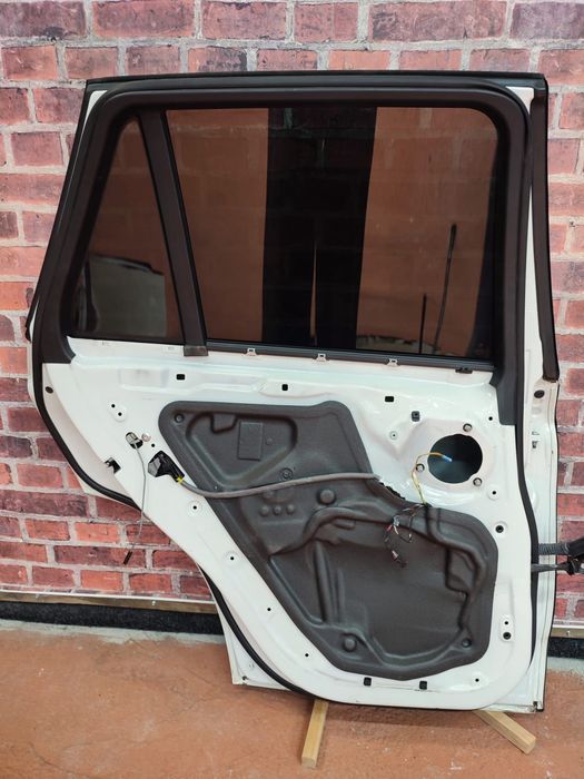 Usa portiera stanga dreapta spate Bmw X5 F15