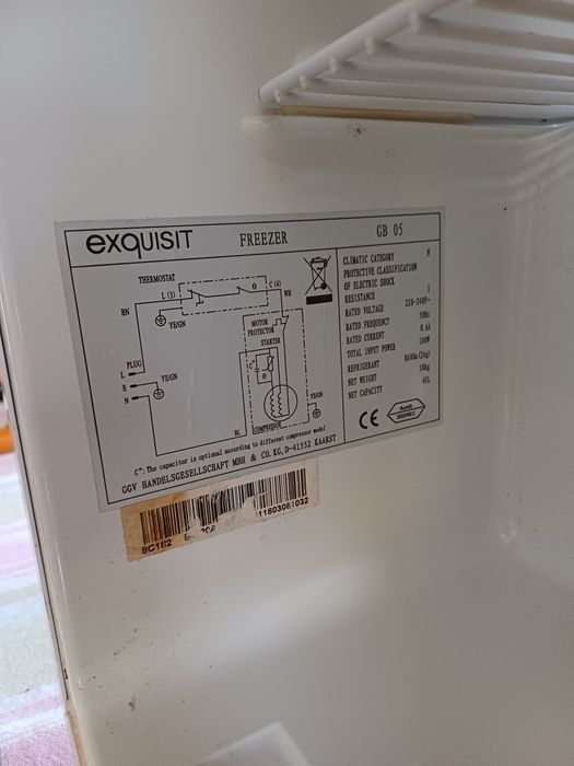 mini congelator Exquisit