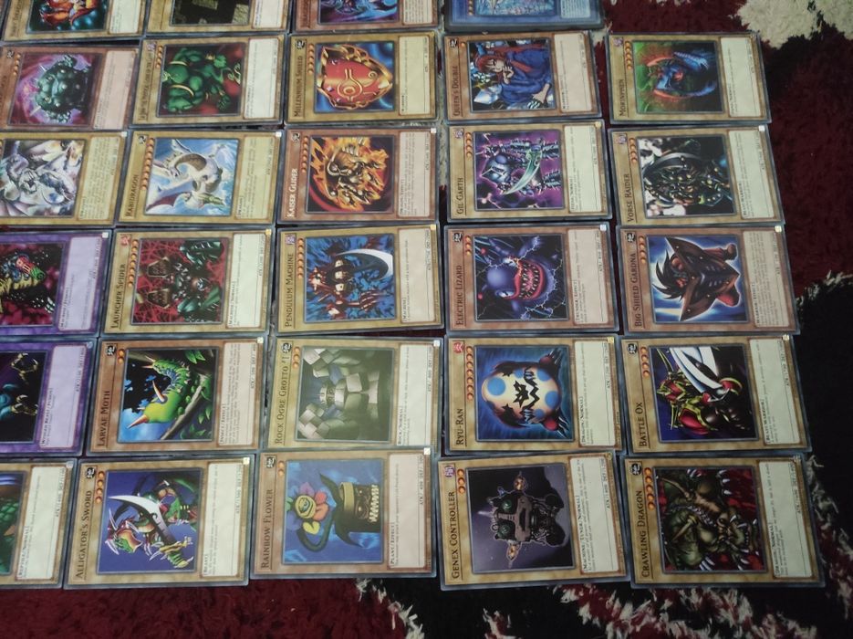 Lot cartonașe yu-gi-oh