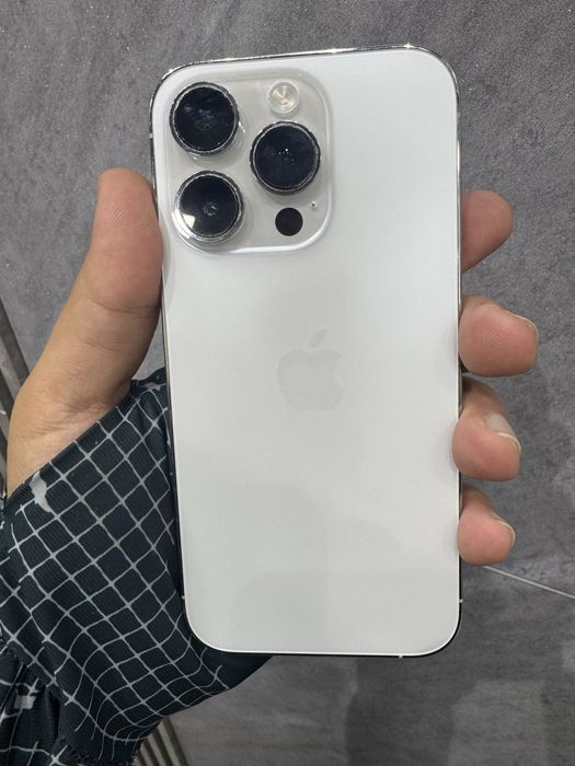 Iphone 14pro 256GB  holati yahshi hchqati almashmagan bezkarobka