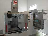 De vânzare: Mașină CNC Haas VF-2 (an 2004)