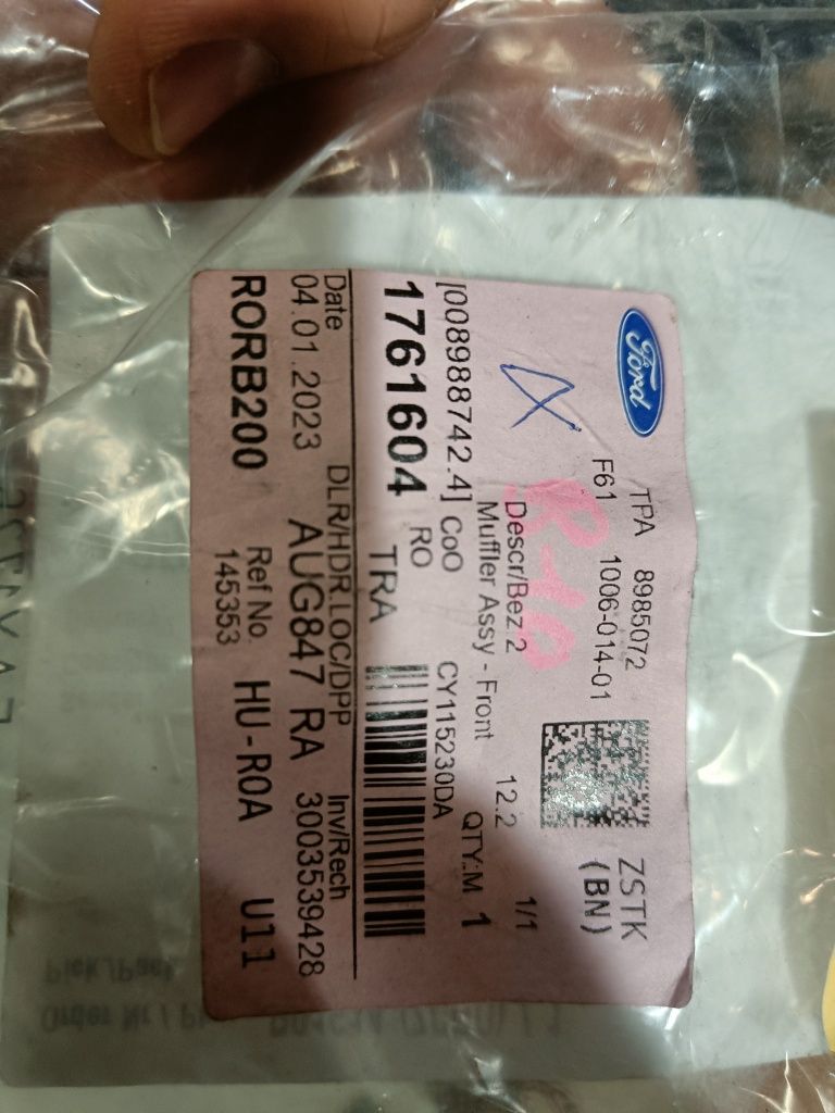 Vând Toba Intermediara FORD B-MAX 2012