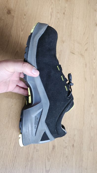 Bocanci de lucru profesionali Uvex 42 Folositi