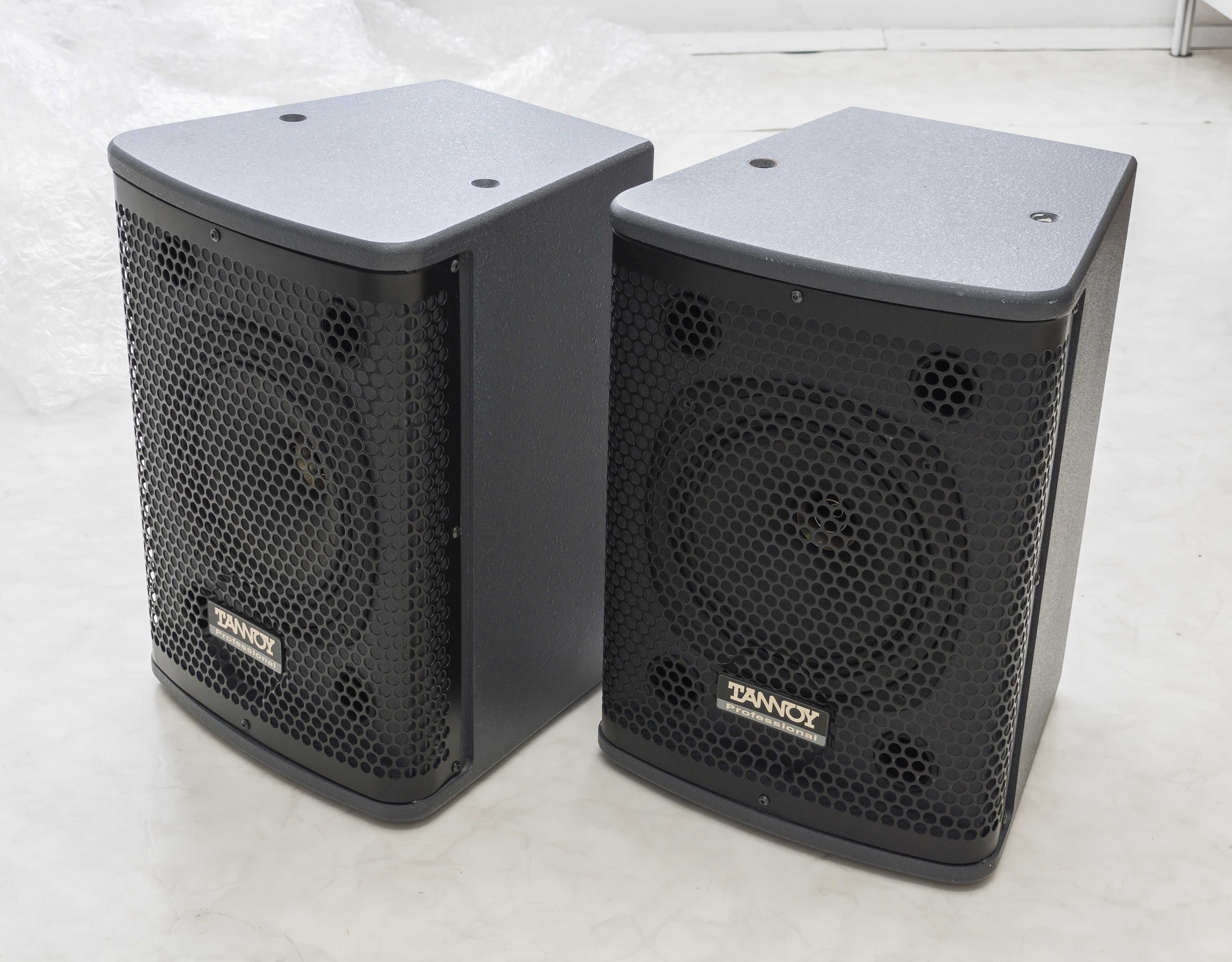 Tannoy I8 - 8" Dual Concentric Professional Monitors