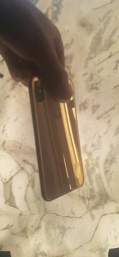 iPhone XS 256 гб в идеале