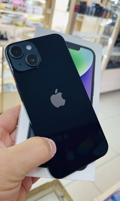 Продам Iphone 14