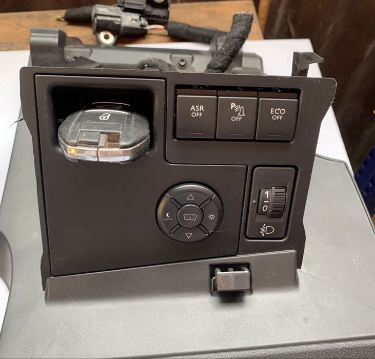 Buton butoane Peugeot 508 an 2011-2018 orice piesa disponibila