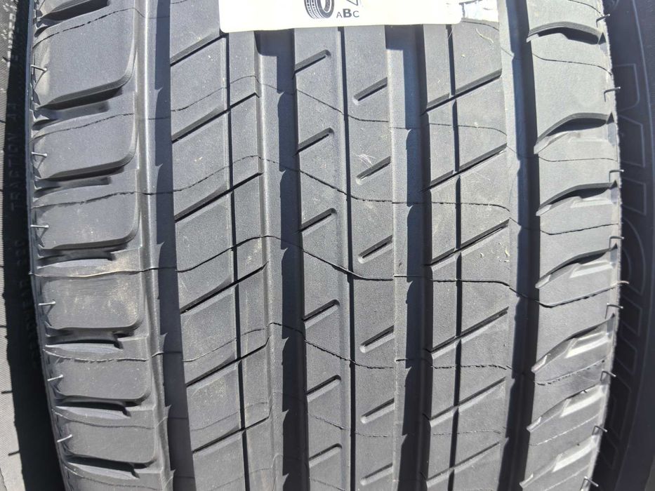 235/65/17 Мишелин ДОТ 2024 г - МО - Чисто нови