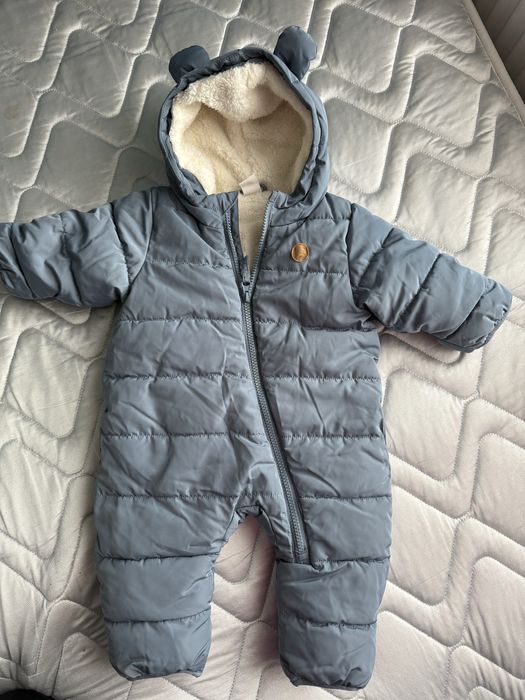 Космонавт H&M 62 и 74 размер, яке Зара 80