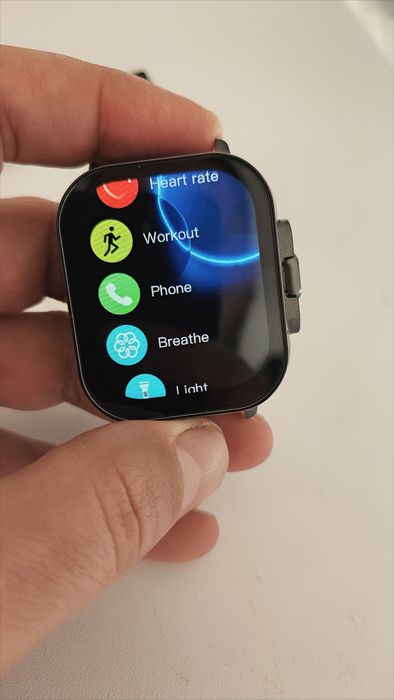 Smartwatch 2in1 cu Căștin2025