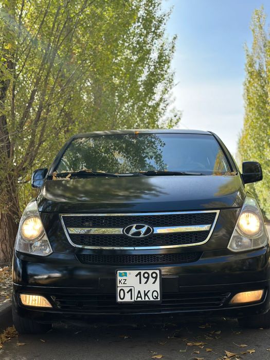 Ухоженный Hyundai Grand Starex без вложений