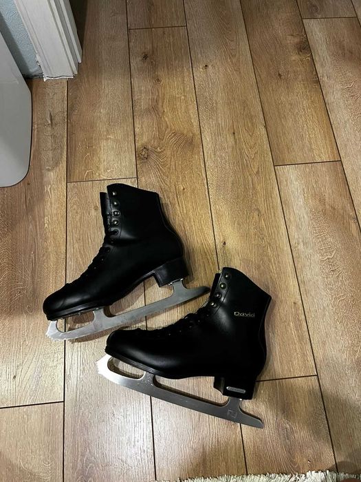 Коньки Botas David в 42 размере