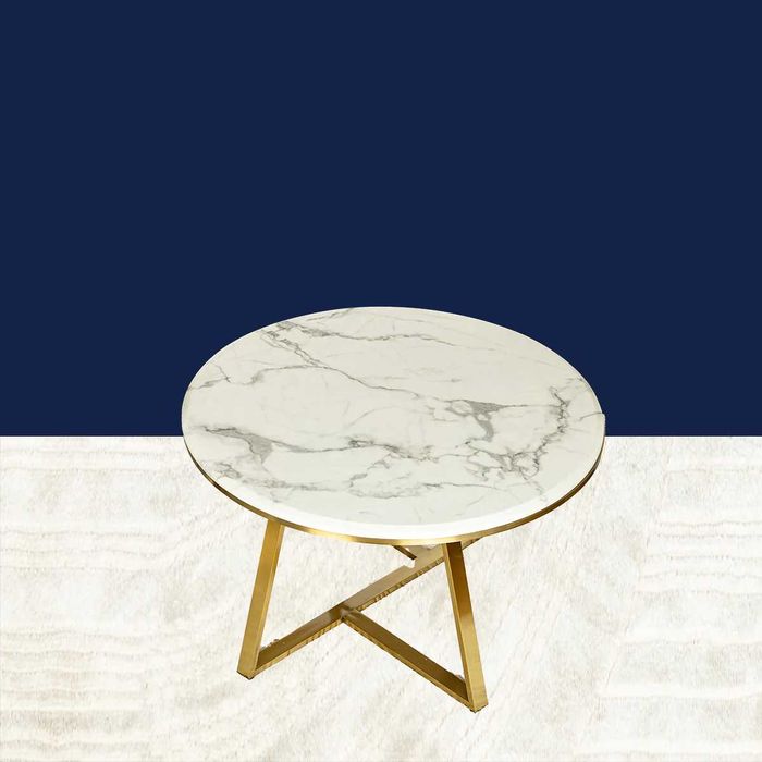 Журнальный столик под мрамор с золотыми ножками