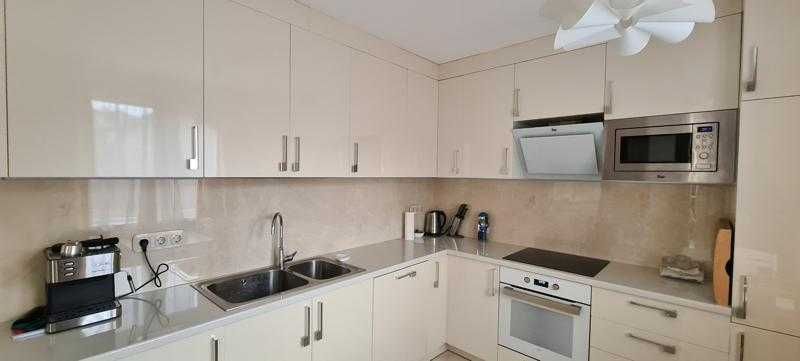 Продава се Четиристаен апартамент в София, Яворов - 100 кв.м за 1340 €/кв.м - Снимка #3