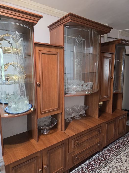 Сервант мебель 240х200